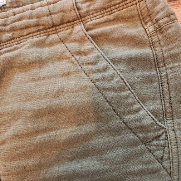 Free People Olive Women’s Shorts Sz 6 - Picture 4 of 9